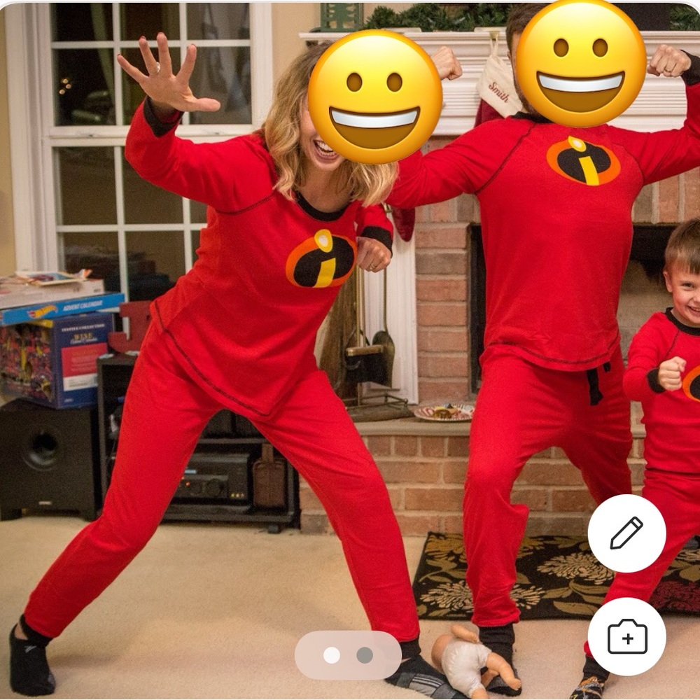 Small and Medium Adult Incredibles Pajama Sets (2 sets)